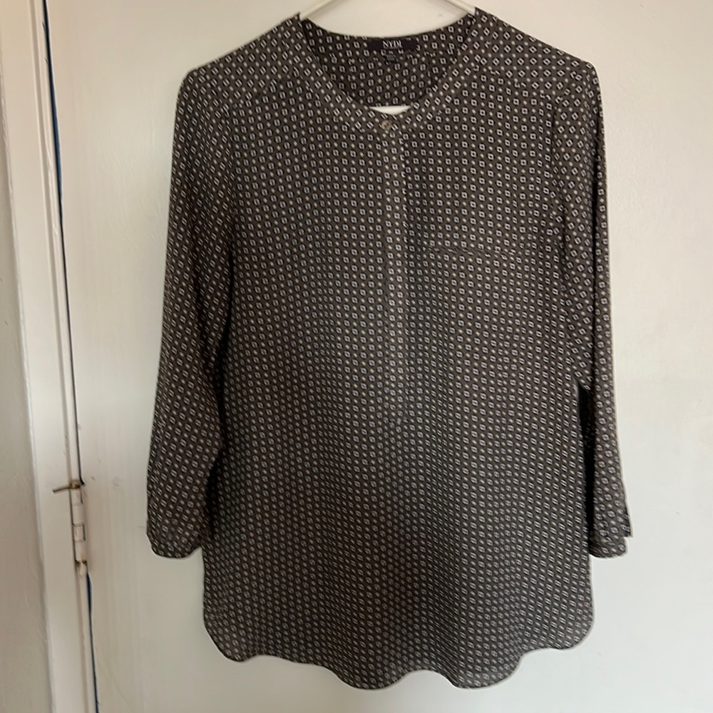 NYDJ BLOUSE.          #1048